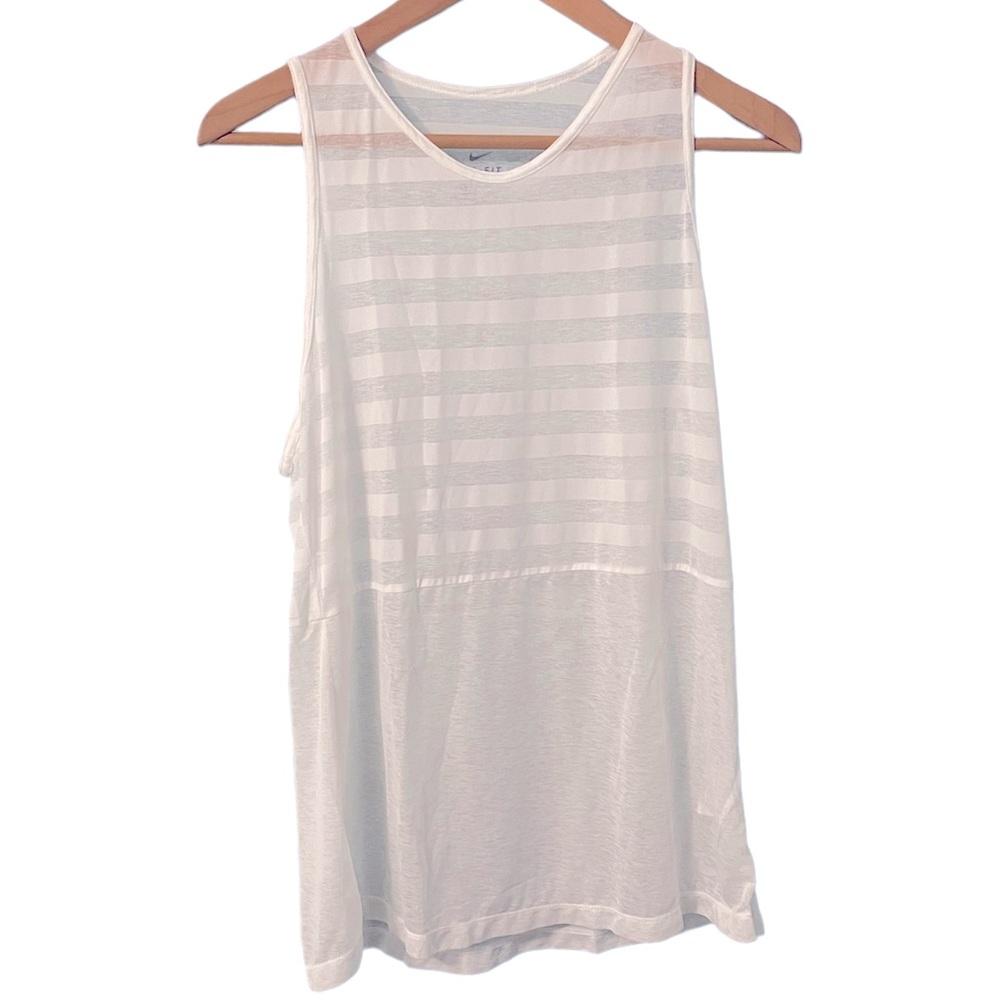 Women’s Nike Tank Top Size Medium